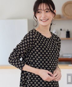 Tiaclasse 【洗える】花柄カットレースフレアトップス