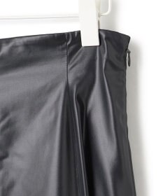 ICB L 【洗える】サテンワックスヴィンテージ フレアスカート