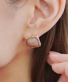 Tiaclasse カラースクエアピアス