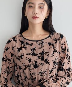 YECCA VECCA ボタニカル柄フロッキープリントワンピース