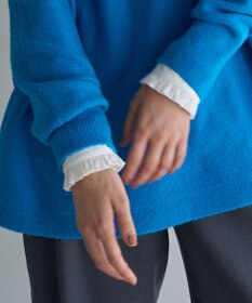 UNFILO フリルネックシャツ