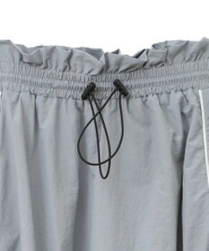 Green Parks ナイロンラインフレアスカート