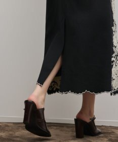 GRACE CONTINENTAL エンブロイダリータイトスカート