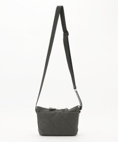 Y'SACCS ストリームラインポシェット