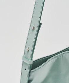 russet バイカラーレザーベルトフラットショルダーバッグ(SF-278)