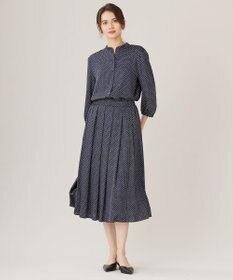 自由区 L 【カタログ掲載・セットアップ対応・洗える】サテンアムンゼンバンドカラー ブラウス