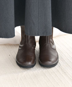 Pointer 本革軽量サイドゴアステッチショートブーツ