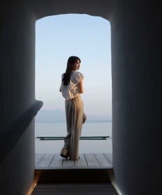 Green Parks タックデザインショート丈シャツ