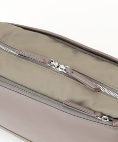 Y'SACCS ナイロン×リサイクルレザー　コンビマルチショルダー