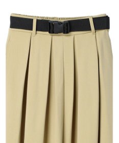 Green Parks ・ｎｏｖｅｍ９　ガチャベルト付フレアスカート