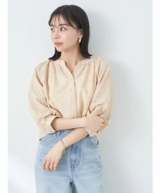 earth music&ecology 刺繍ギャザーブラウス