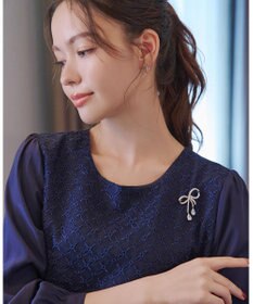 Tiaclasse 【安田美沙子さん着用】キュービックリボンモチーフブローチ