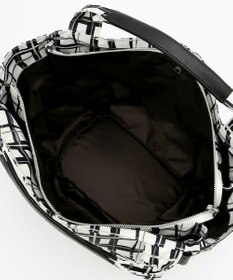 Y'SACCS 総柄プリントトートバッグ