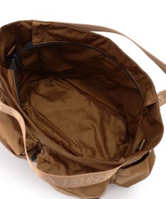 23区 NOMADIS バスクポケット ショルダーバッグ