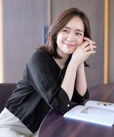 Tiaclasse シアーラウンドネックブルゾン