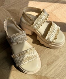 WEGO 厚底フリルギャザーサンダル