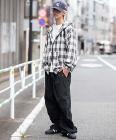 WEGO 【ユニセックス着用ITEM/MLサイズ展開】チェックグラフィックZIPパーカー（LS）