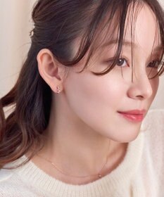 Phoebe 【金属アレルギー対応】【痛くないシリーズ】ランダムプチベゼルストーンライトフィットイヤリング　シャンパンゴールド