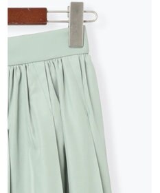 Te chichi ダブルタックフレアスカート