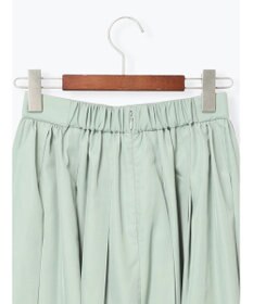 Te chichi ダブルタックフレアスカート