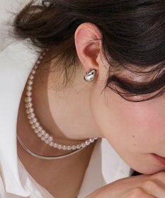 Phoebe 【痛くないシリーズ・金属アレルギー対応】ドロップソフトイヤリング　シルバー