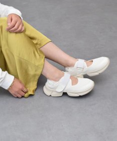 Bridget Birkin 【PARADIS COULEUR】ボリュームソールストラップスニーカー