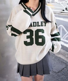 WEGO ナンバリングジャガードVネックニット