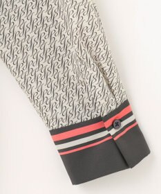 自由区 【セットアップ対応・洗える】モノグラムプリント ブラウス