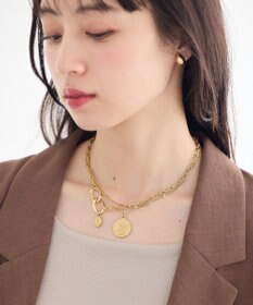 earth music&ecology 【ステンレス】コインモチーフ３連ネックレス