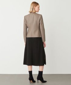 BEIGE， CORBY / ノーカラージャケット