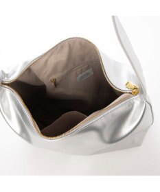 UNBILLION カシュカシュ cachecache / バックル付きビッグショルダー