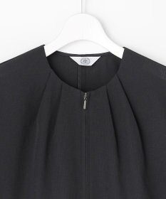 J.PRESS LADIES S 【季節の変わり目に】アキハ BREEZE COOL ノーカラー ブルゾン