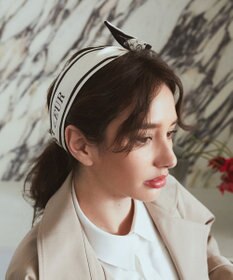 Maison de FLEUR モノグラム柄スカーフ