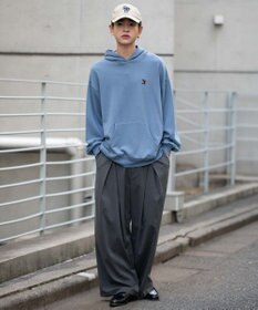 WEGO 【ユニセックス着用ITEM/SMLサイズ展開/裏起毛】ワンポイント刺繍プルパーカー