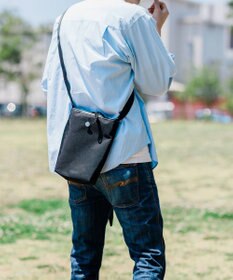 LIVERAL NAKI S ショルダーバッグ