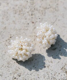 Tiaclasse ビジューパールフラワーピアス