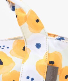 Y'SACCS 総柄プリントトートバッグ