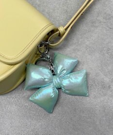 WEGO メタリッククッションリボンキーホルダー