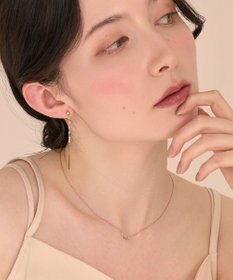 Phoebe 〈金属アレルギー対応〉エターナルクレセントネックレス