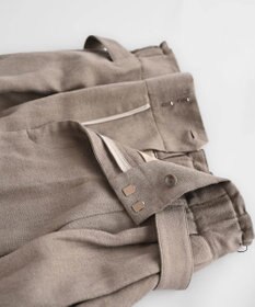 muuc 〈ロングシーズン心地良いウールリネン生地〉後ろウエストゴム有り 両サイドにベルト調節有り 裏地有り スカート