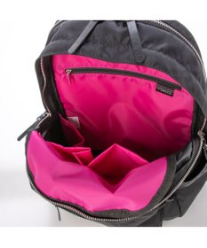 Y'SACCS ナイロン A4リュック　Sサイズ