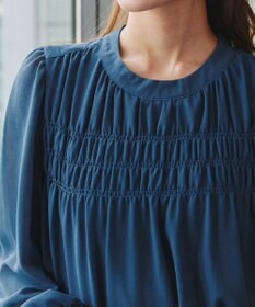 Tiaclasse 【洗える】シフォンシャーリングブラウス