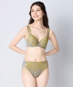 Wing ブラジャー Wing Lesiage 包みこむようなフィット感 安定感のあるつけごこち 肩にくいこみにくい ブラ PB3010 ウイング／ワコール