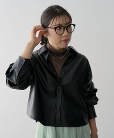 Green Parks ショート丈フェイクレザーシャツ