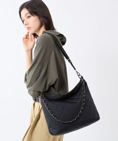 LeSportsac CHAIN MED ZIP SHOULDER/オニキスチェーンキルト