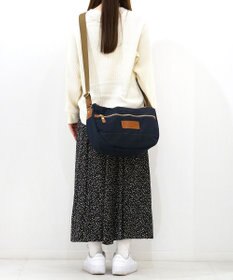 FOLNA RD ユニセックスナイロン ショルダー L-SIZE