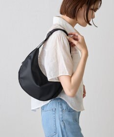 russet ナイロンラウンドショルダーバッグ (CE-1327-WEB)