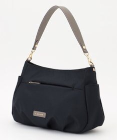 LA BAGAGERIE ポリエステルキャンバス　タックショルダー