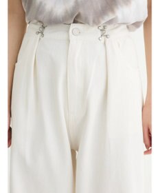 Green Parks ・ＥＬＥＮＣＡＲＥ　ＤＵＥ　ホワイトデニムタックパンツ