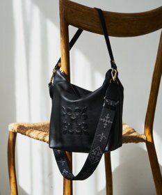 russet 《WEB限定》スタンダードミニショルダーバッグ <エンボスモノグラム>(CE-1718-WEB)